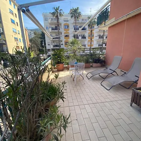 Lemon Bed & Breakfast 3*