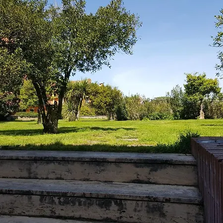 Lemon Bed & Breakfast