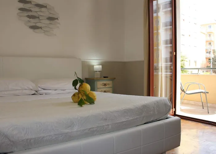 Lemon Bed & Breakfast 3*