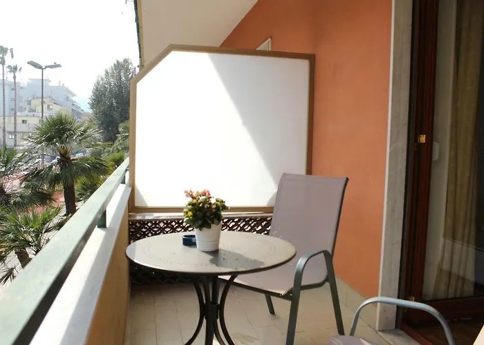 Bed & Breakfast Lemon 3*