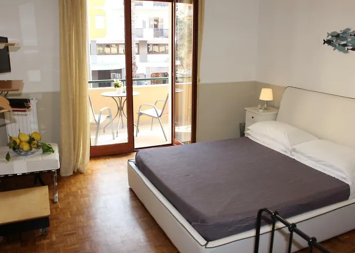 Bed & Breakfast Lemon 3*