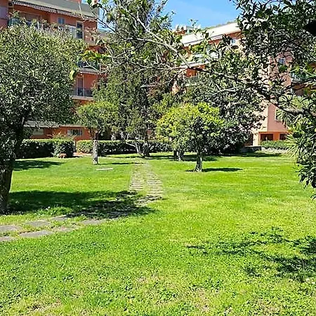Lemon Bed & Breakfast 3*