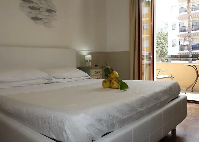 Lemon Bed & Breakfast 3*