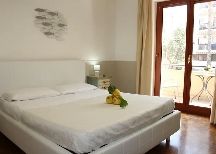 Lemon Bed & Breakfast