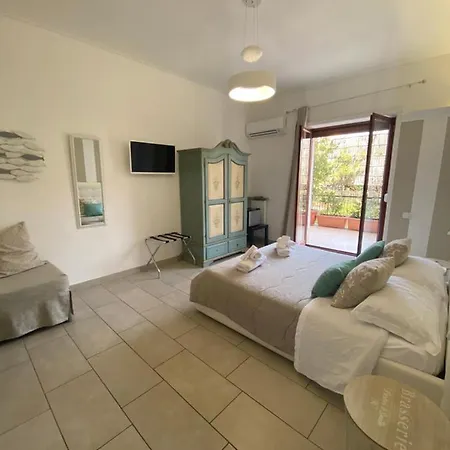 Lemon Bed & Breakfast 3*